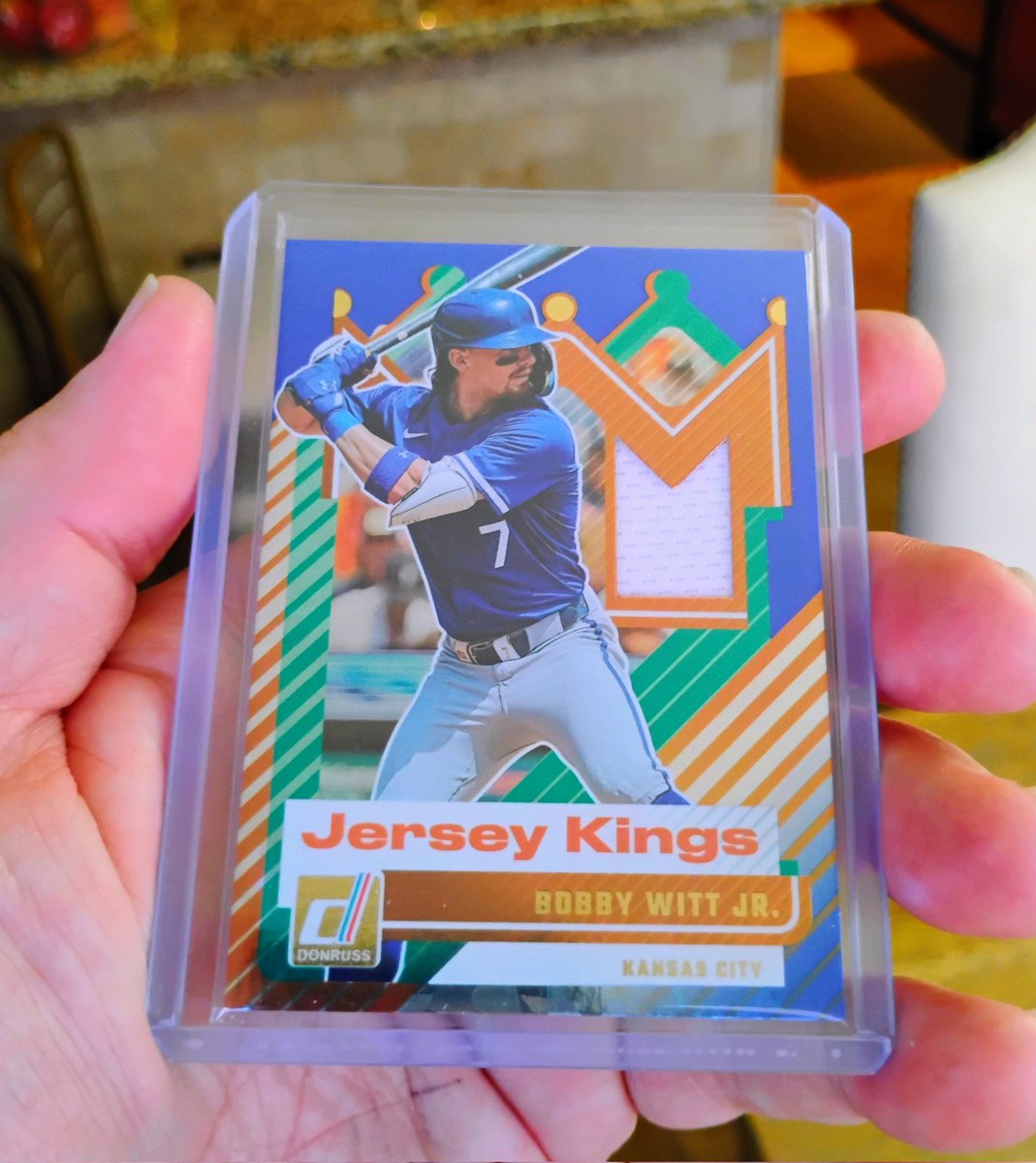 !!!Trading Card Giveaway Alert!!! 
💜
Simply like, repost and be following for your chance to win this Bobby Witt Jr patch card. 
🤩
Winner selected tomorrow night at 10pm est.