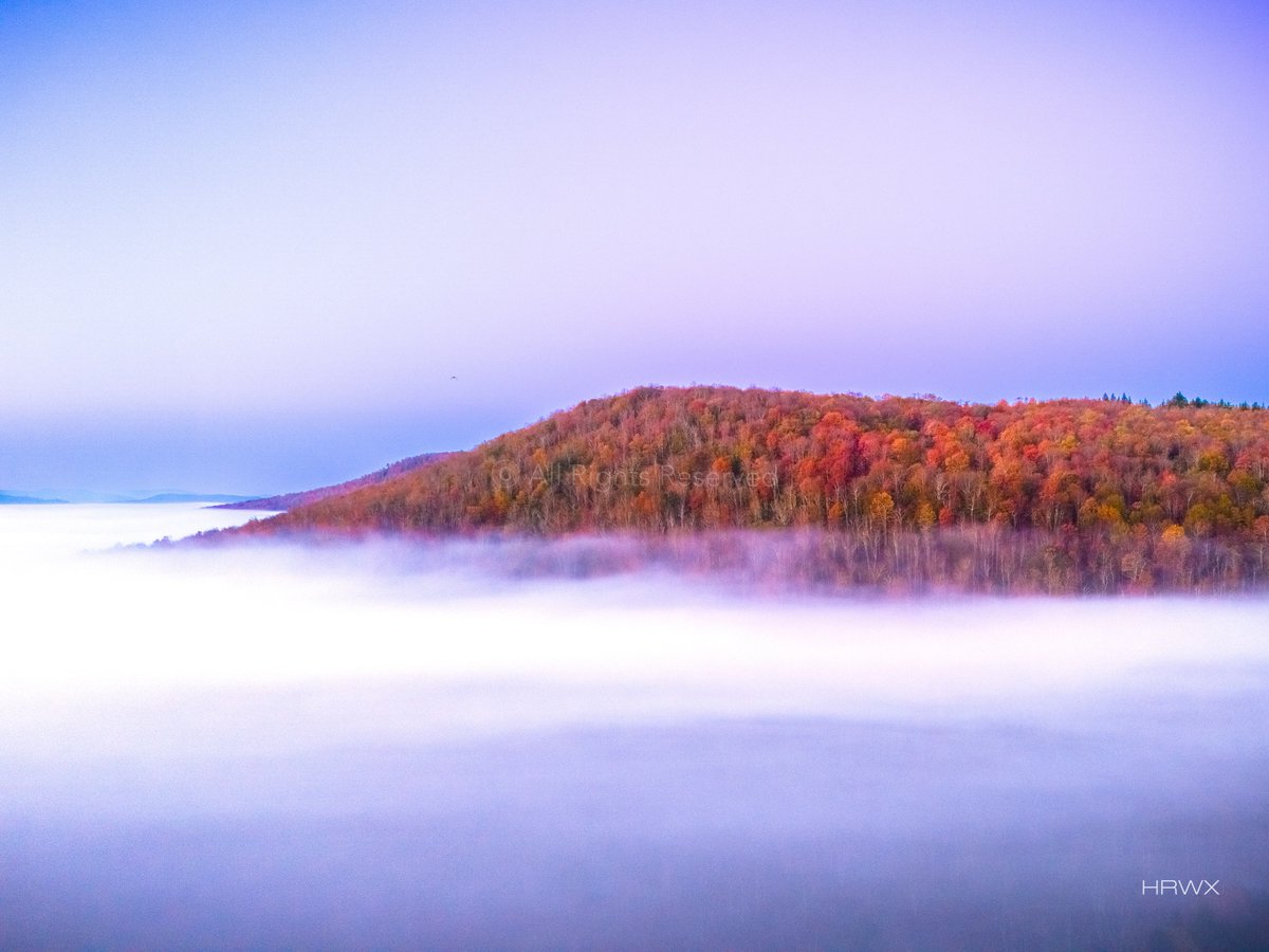 Hunter Riddle (@hriddlewx) on Twitter photo Almost time for breath taking sunrises over the mountains of Canaan Valley. Keep checking <a href="/ExploreFall/">Explore Fall</a> so you don't miss peak season 🍁 #wvwx Almost time for breath taking sunrises over the mountains of Canaan Valley. Keep checking <a href="/ExploreFall/">Explore Fall</a> so you don't miss peak season 🍁 #wvwx