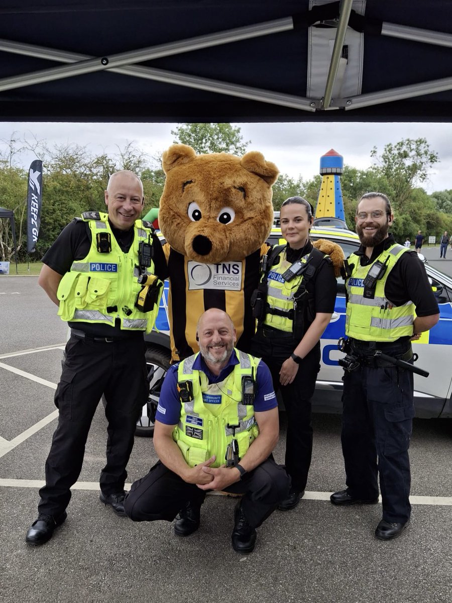 busabufc's tweet image. Despite the weather, BUSA Bear had a lot of fun at Community Day on Sunday! Thank you to everyone who came to see us.
If you signed up for a new membership over the weekend, your membership card(s) will be ready for the first League game of the season. These can be collected…