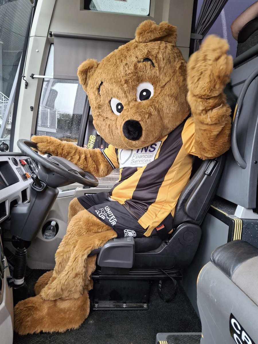 busabufc's tweet image. Despite the weather, BUSA Bear had a lot of fun at Community Day on Sunday! Thank you to everyone who came to see us.
If you signed up for a new membership over the weekend, your membership card(s) will be ready for the first League game of the season. These can be collected…