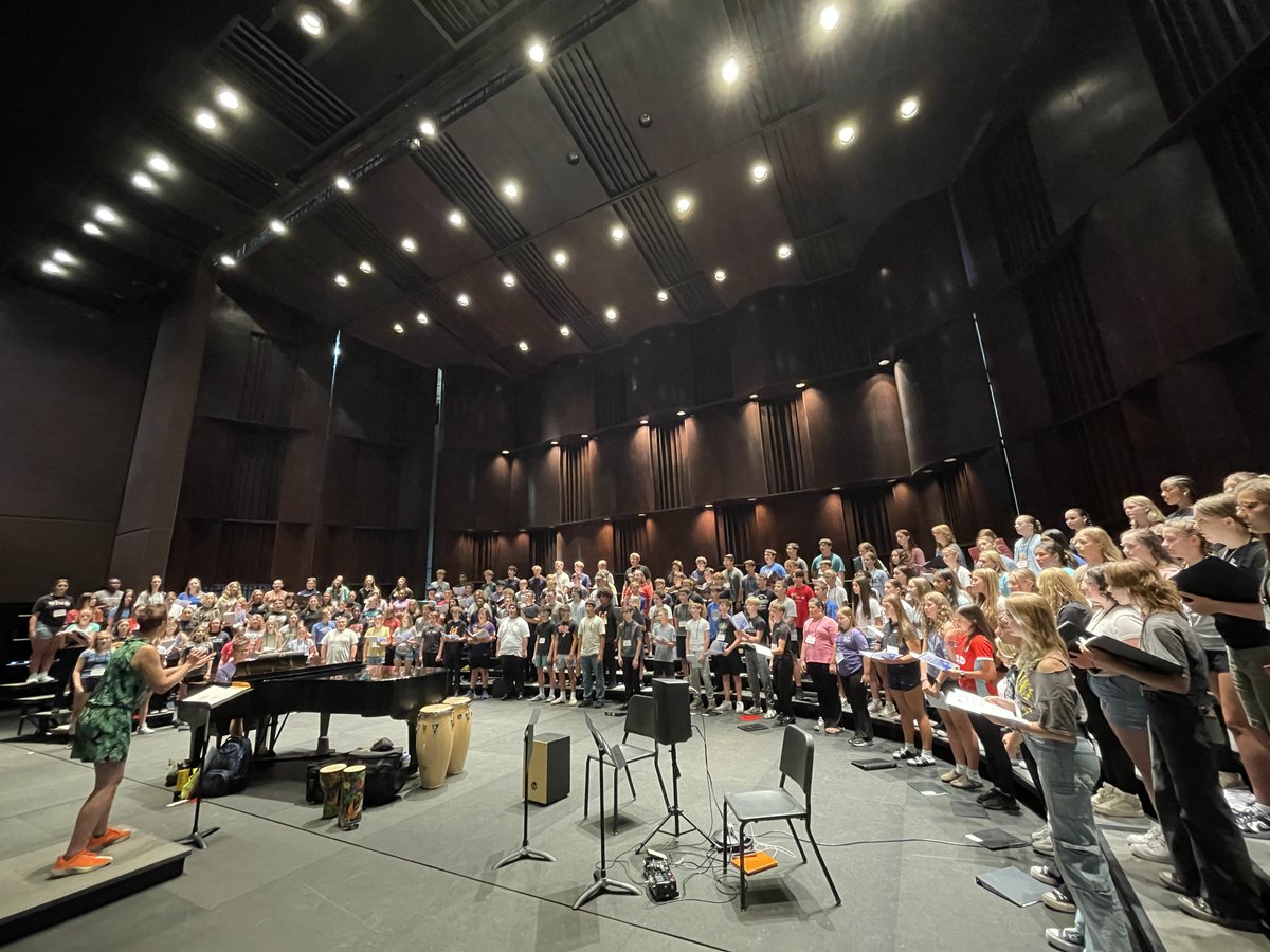 We have around 20 of our students performing in the Missouri Choral Directors Association 7/8 All State Honor Choir today! The performance is at 6 PM at Juanita K Hammonds Hall in Springfield! We can’t wait to cheer them on!