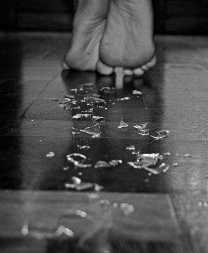 Mariapi82560829's tweet image. Tanto che siamo disabituati alla felicità che #leUnicheCose che ricordiamo sono quelle che ci hanno fatto male.
#UnTemaAlGiorno