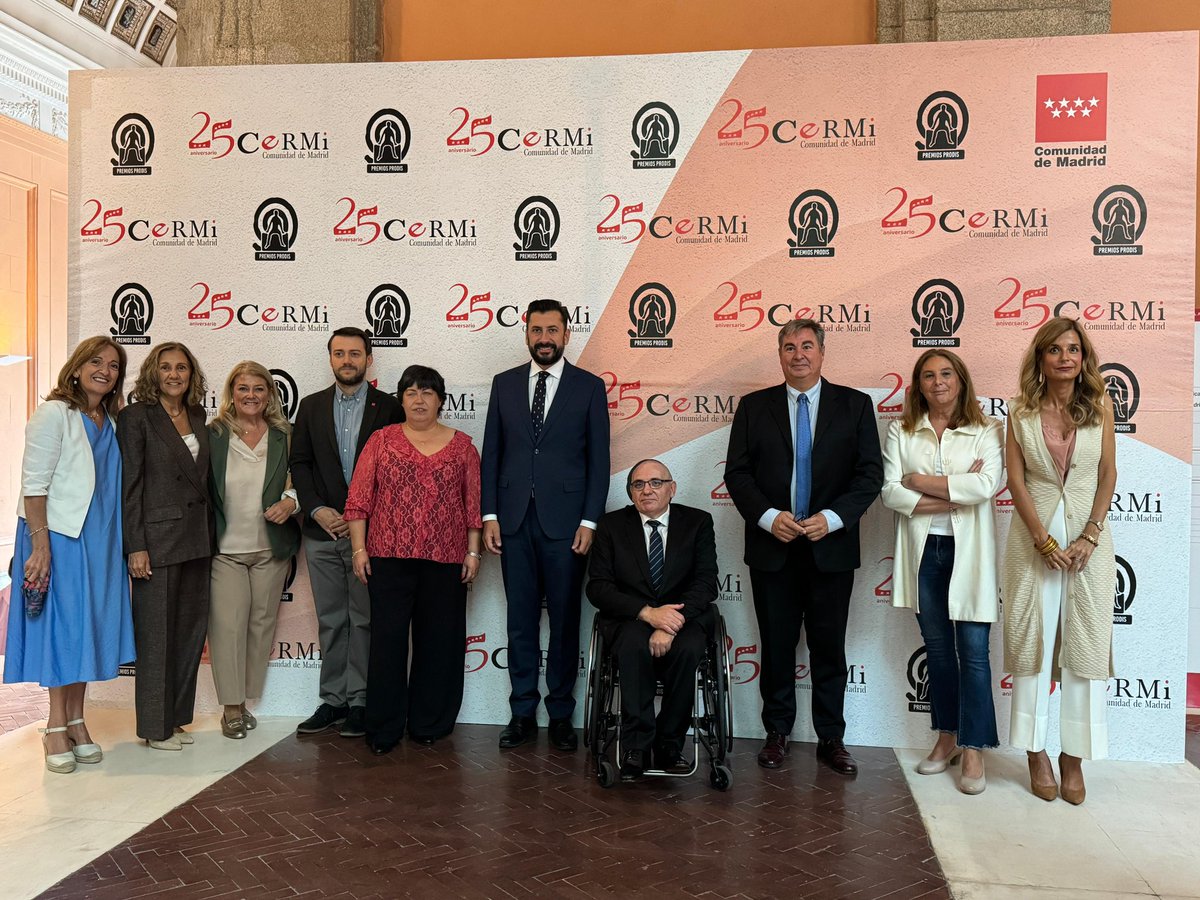 Carlos Díaz-Pache (@cdpache) on Twitter photo Óscar Moral, presidente de <a href="/CERMI_Madrid/">CERMI Madrid</a>, luchó toda su vida por los derechos de las personas con discapacidad y sus familias. Un compromiso que ejerció con determinación, constancia y cariño.
Con ese mismo cariño le recordaremos. DEP. Óscar Moral, presidente de <a href="/CERMI_Madrid/">CERMI Madrid</a>, luchó toda su vida por los derechos de las personas con discapacidad y sus familias. Un compromiso que ejerció con determinación, constancia y cariño.
Con ese mismo cariño le recordaremos. DEP.