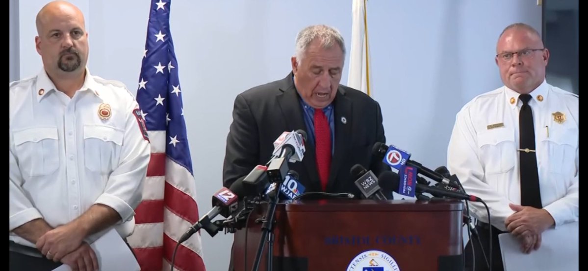 scooperon7's tweet image. Fatal fire update:DA and State Fire Marshal say Fall River assisted living facility tragedy was the result of oxygen concentrator or improper use of smoking materials in the room of one of the 10 victims who lived on the second floor…Fire was accidental not intentional #7News