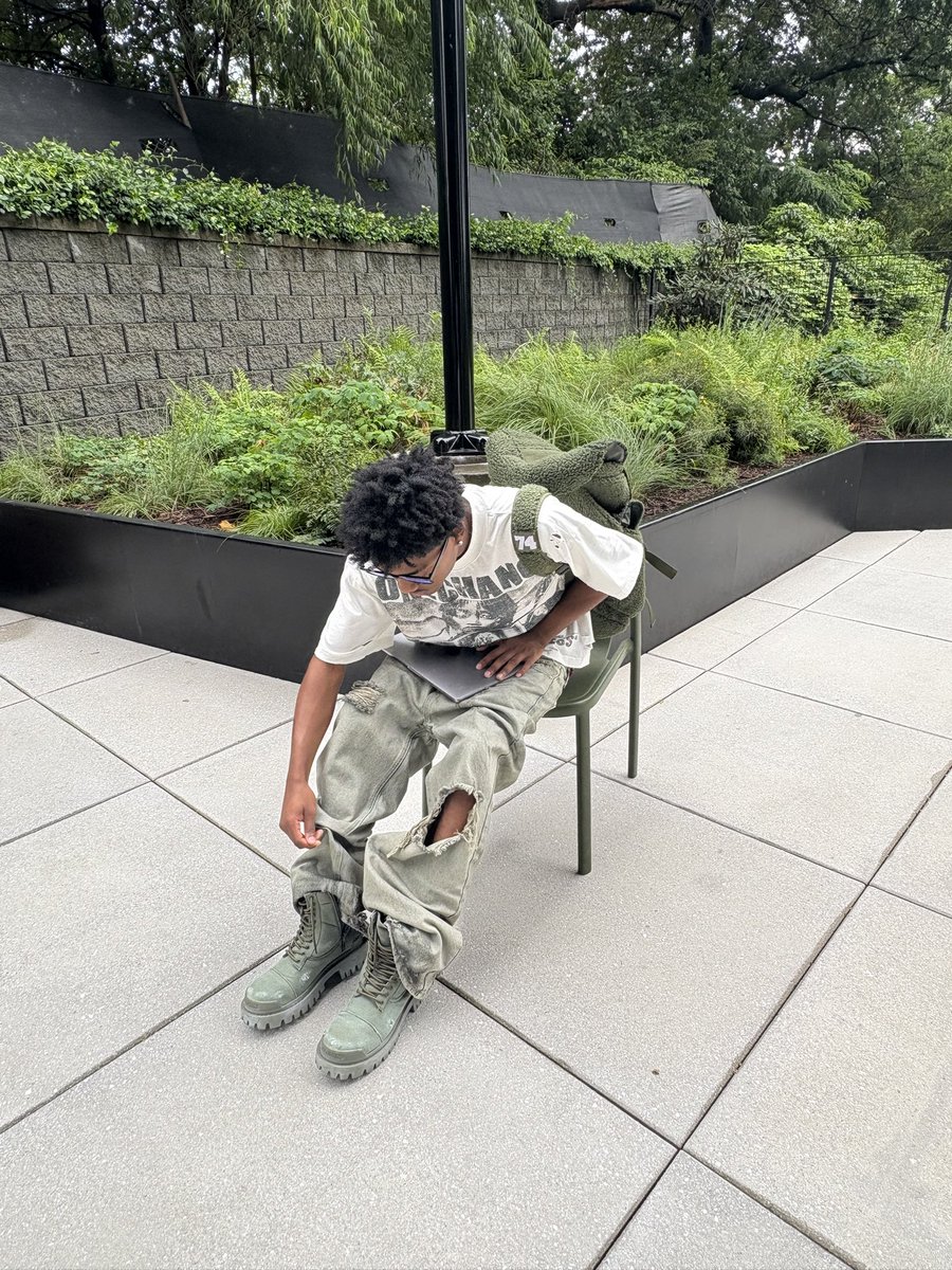 poloctl's tweet photo. another fit 🤷🏽 https://t.co/aQyDPXxrSR