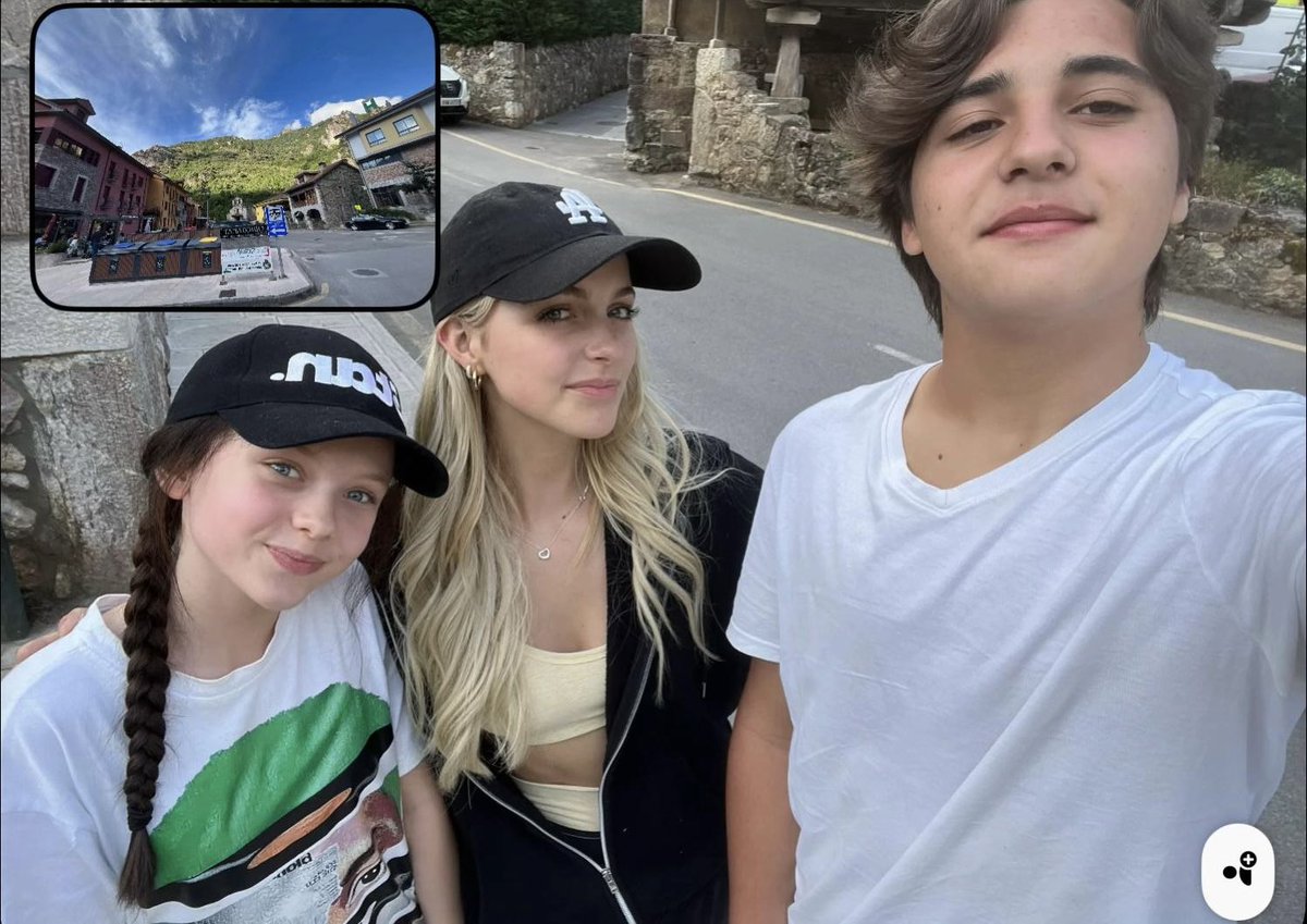 panempropaganda's tweet image. loulou and maysilee
Iona Bell and McKenna Grace in Spain with a fan (ahhh_just.rndm on TikTok) who says they saw his video 😭