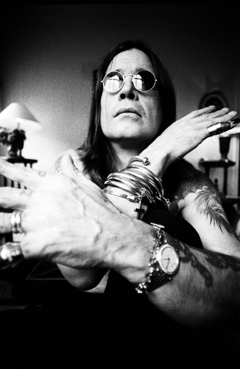 Up until his death, Ozzy Osbourne’s goal was to ascend a stage one last time and thrill his fans. 

When the subject of retirement came up in a 2020 Rolling Stone interview, Osbourne huffed. “Retire from what?” he said. “It’s not a job...."

🖤
rollingstone.com/music/music-ne…
