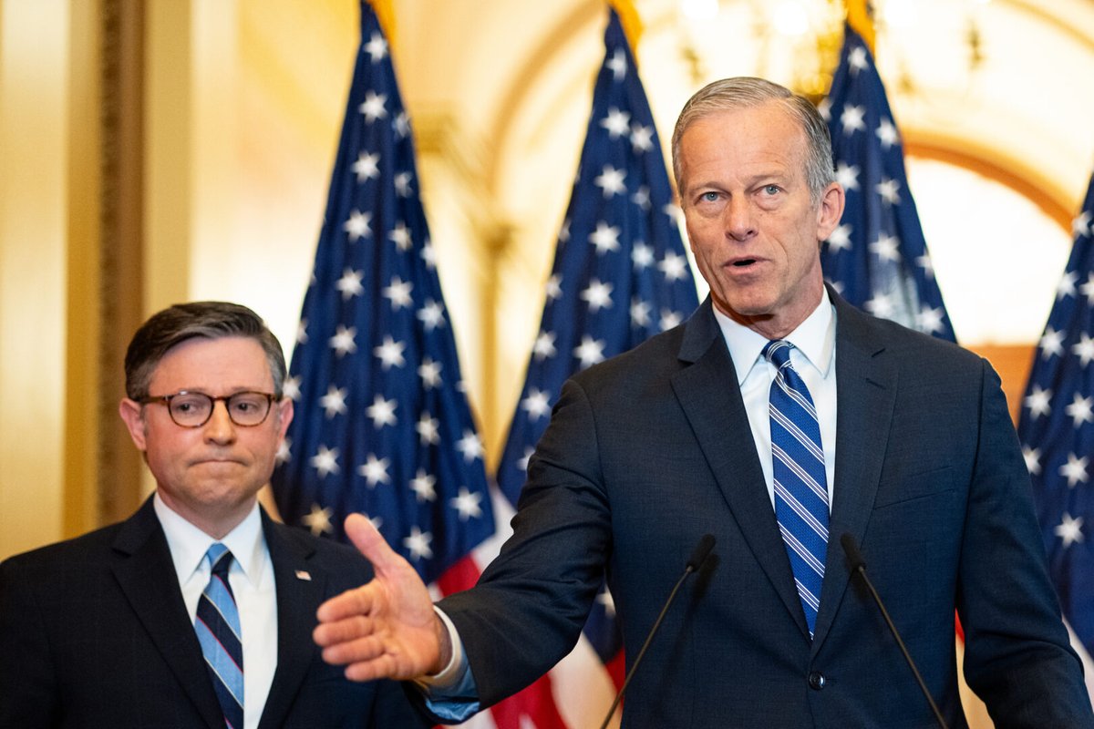 OcrazioCornPop's tweet image. 🚨 MAGA ALERT: 262 KEY TRUMP POSITIONS ARE STILL WAITING FOR SENATE CONFIRMATION – INCLUDING 50 FEDERAL JUDGE POSITIONS!
The Senate plans to take a 39-DAY RECESS starting August 1.
DEMAND THAT @LeaderJohnThune CANCEL THE RECESS AND CONFIRM TRUMP’S NOMINEES!?
@SenateGOP