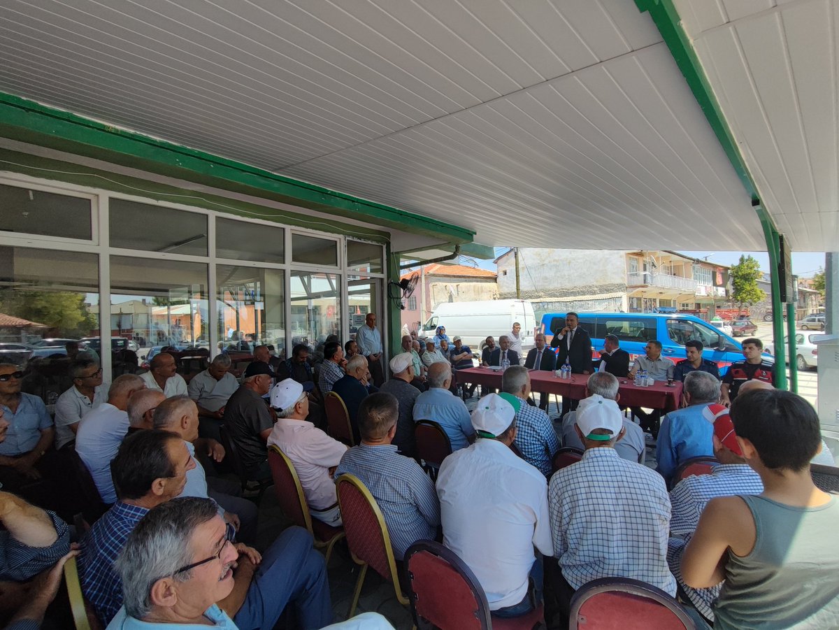 📍Kaymakamımız Sn. Abdullah MELİKOĞLU son mesai gününde Yalıhüyüklü vatandaşlarımızla vedalaştı.
<a href="/TCKonyaValiligi/">Konya Valiliği</a> 
<a href="/TC_icisleri/">T.C. İçişleri Bakanlığı</a>