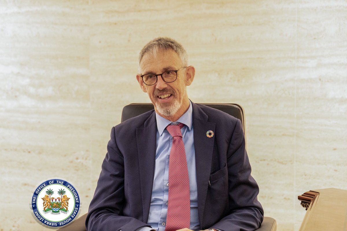 julius_maadabio's tweet image. Ambassador Aidan Fitzpatrick of Ireland has been a remarkable friend to Sierra Leone. Your dedication has strengthened our bond.
As you bid farewell today at State House, we express our gratitude for your contributions. You will be missed, and we hope to welcome you back soon.…