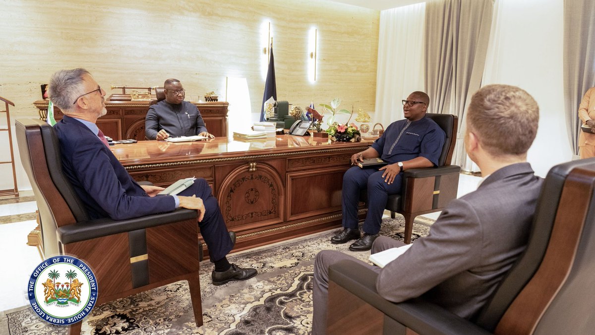 julius_maadabio's tweet image. Ambassador Aidan Fitzpatrick of Ireland has been a remarkable friend to Sierra Leone. Your dedication has strengthened our bond.
As you bid farewell today at State House, we express our gratitude for your contributions. You will be missed, and we hope to welcome you back soon.…