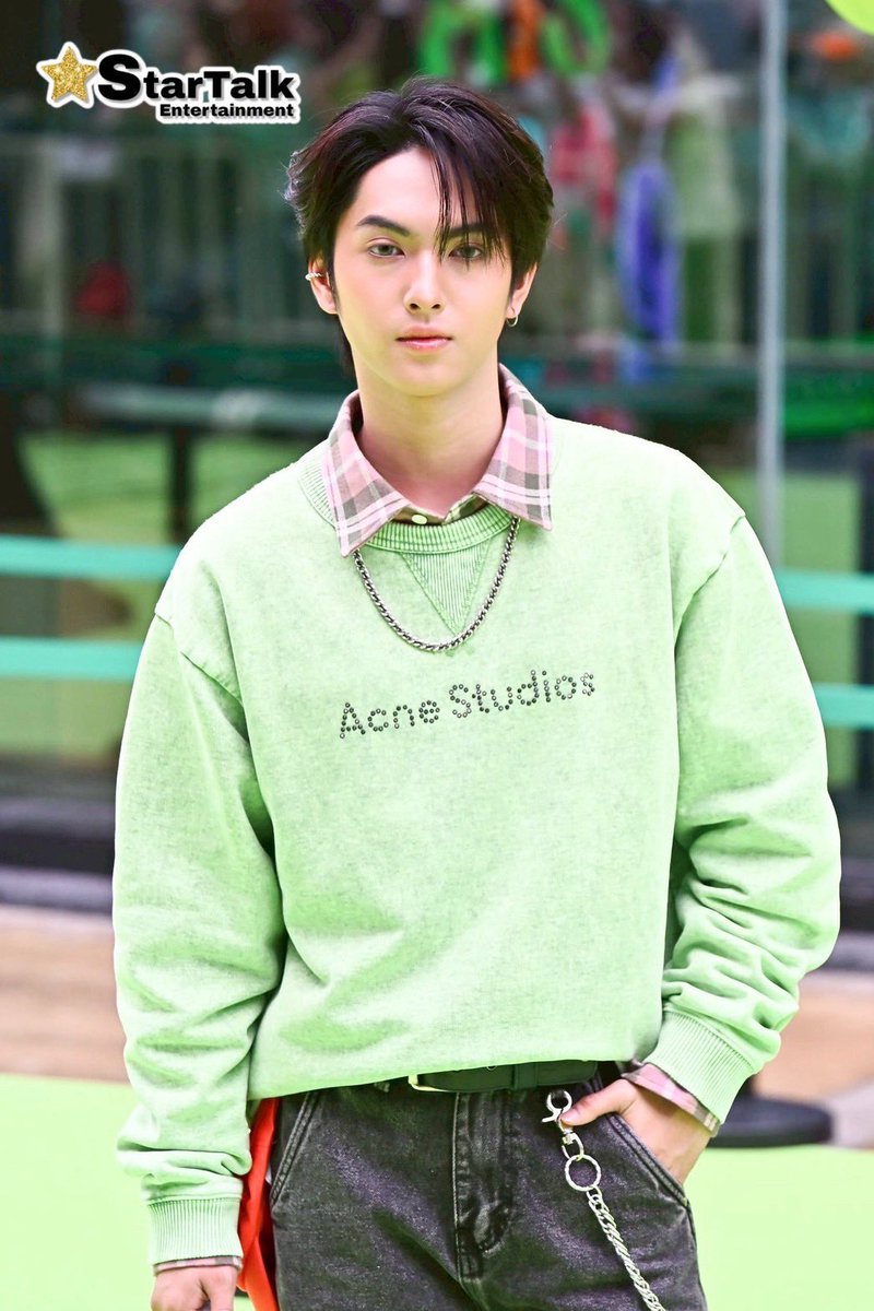 coppersclosets's tweet photo. ขอบคุณรูปภาพสุดหล่อของน้องคอปเปอร์จากพี่ StarTalk Entertainment @startalkent ด้วยนะคะ💚✨

@cucopper11 #COPPERdechawat 
#BUSbecauseofyouishine 
#AISSIAMxBUS https://t.co/zcNMIdvHH5