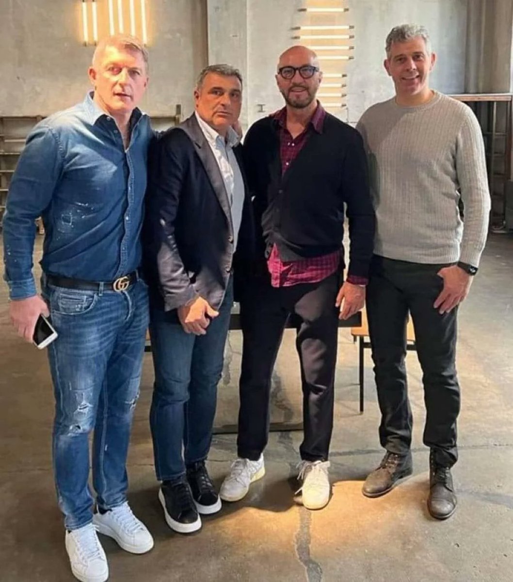 Best Goalkeeper Saves (@bestsavesgk) on Twitter photo 