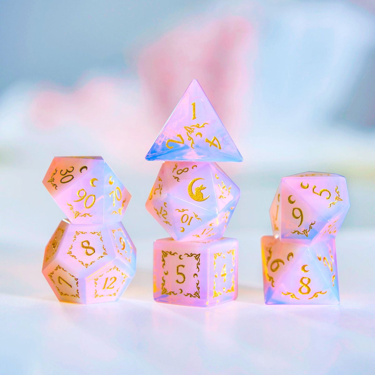 CrystalMaggie2's tweet image. What do you think of this design?😜🌙🐇✨
#dnd #ttrpg
Shop Now crystalmaggie.com/products/pink-…