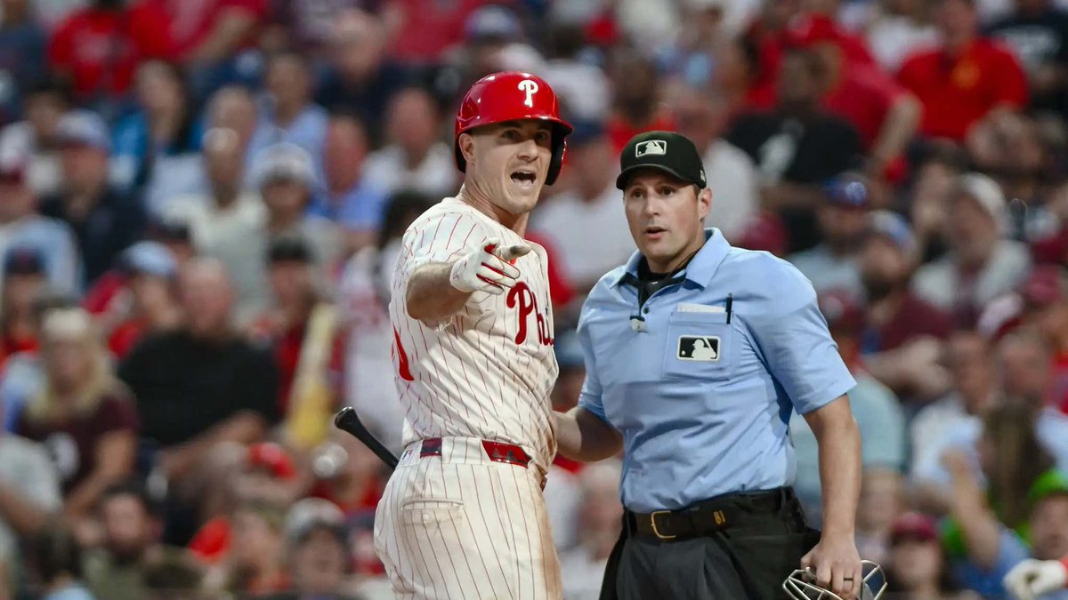 barstoolsports's tweet image. The Philadelphia Phillies Prove That Whatever Can Happen Will Happen After Pulling Off The Rare Walk-Off Catcher's Interference buff.ly/ITnh6JT