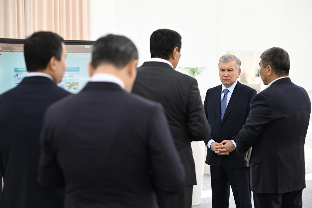 President Shavkat #Mirziyoyev got acquainted with new projects planned for implementation in #Jizzakh region in various fields, including intensification of agriculture and increasing yields, infrastructure development and expansion of tourism potential.
