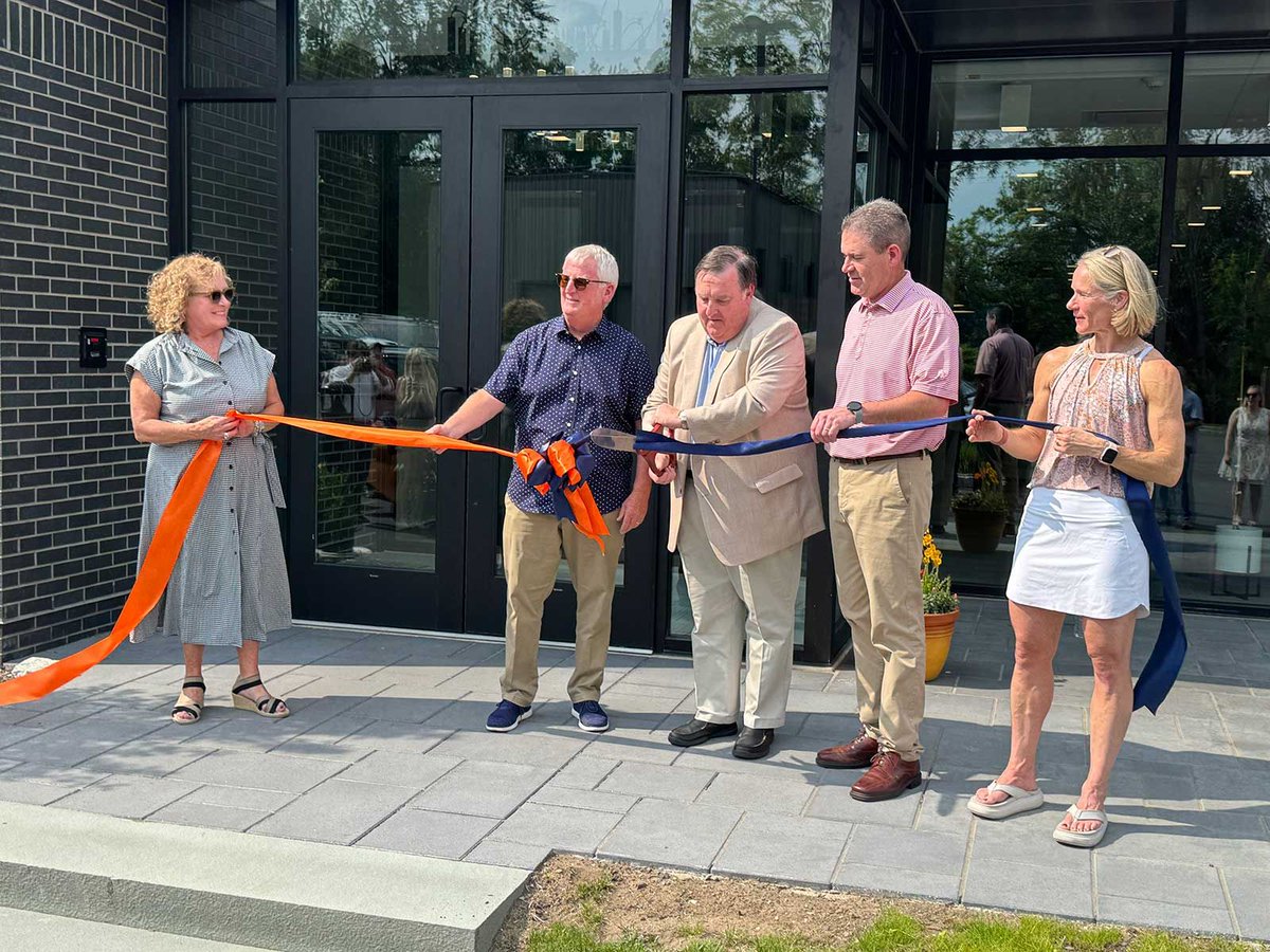 JerseyDigs's tweet image. Phelps Construction Group Celebrates Grand Opening of New Headquarters in Denville: buff.ly/ZL3xRi6
#NewJersey #RealEstate