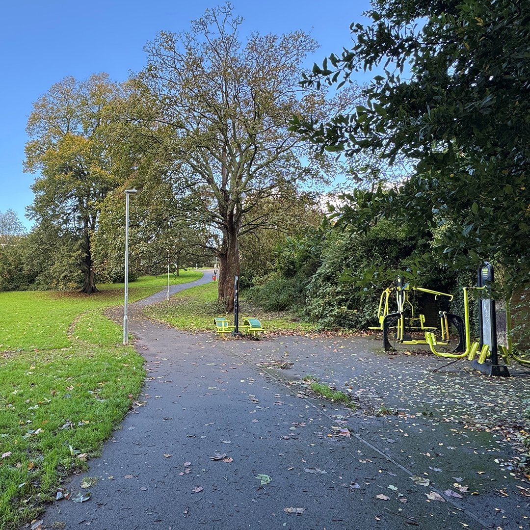ExeterCouncil's tweet image. Big news for Newtown!
A new community-led project has been approved to make it easier and safer for people to walk, cycle, and enjoy local green spaces.
More: news.exeter.gov.uk/approval-for-n…