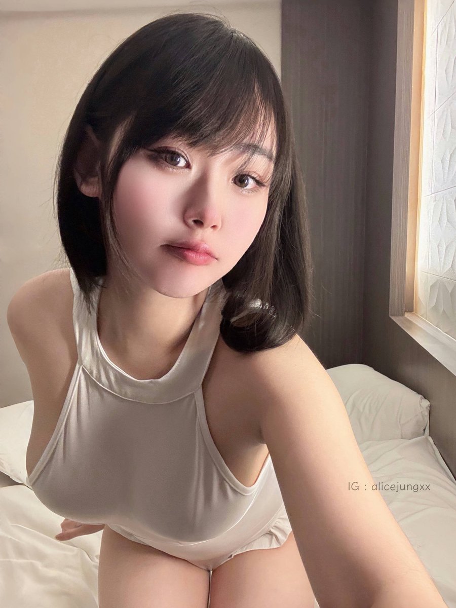 Babyalicejung's tweet photo. 🥺  

IG : alicejungxx https://t.co/pn00dU8rfb