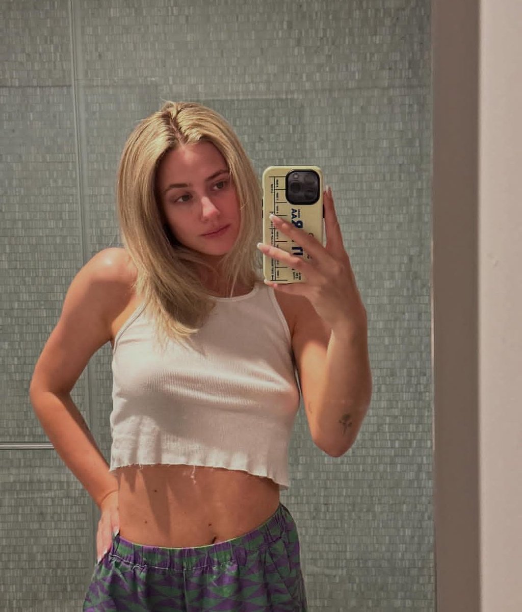 Emma Wakefield tweet media
