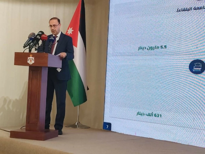 jordantimes's tweet image. Momani announces Cabinet decisions made in Jerash, detailing development projects
Read more 🔗
jordantimes.com/news/local/mom…