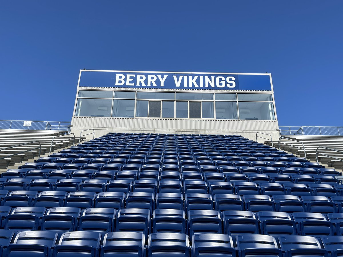 CHSHurricaneFB's tweet image. 2025 Team Camp is a wrap. Made a lot of progress, had a lot of fun, and grew closer as a team. Thank you to @BerryFootball and @berrycollege for the hospitality. #IfYouLoveItSayCanes #GreatToBeInTheVille