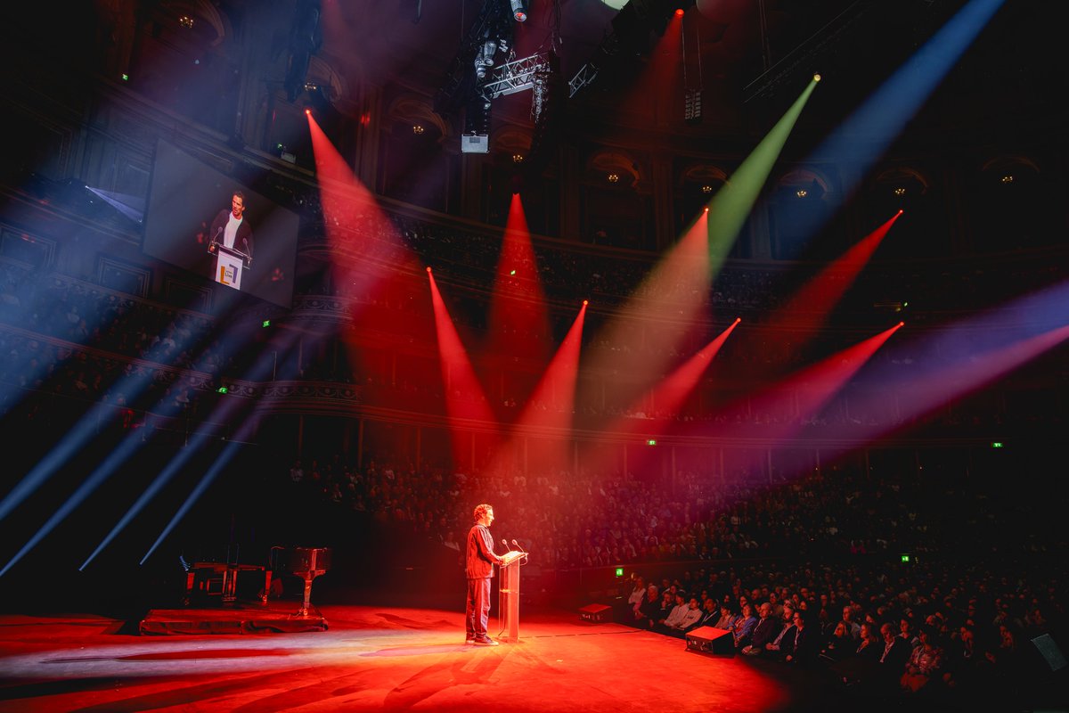 Announcing our competition Dear London, in partnership with <a href="/thetimes/">The Times and The Sunday Times</a> and supported by Montblanc ✨

We’re inviting everyone across the globe to write a personal letter to London. The winning letter will be read on stage at Letters Live <a href="/RoyalAlbertHall/">Royal Albert Hall</a>: letterslive.com/dear-london