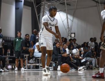NJHoops's tweet image. Camden has added a senior guard from Georgia. - bit.ly/4lHvhWg