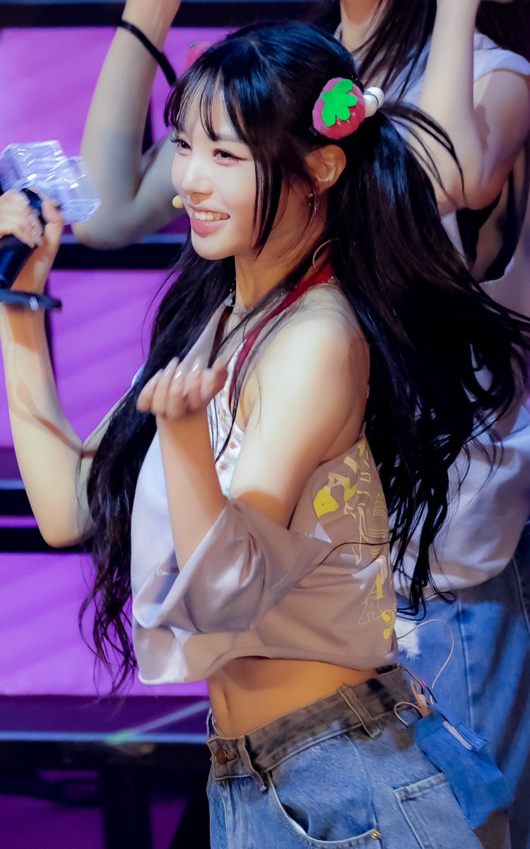 91ken3's tweet image. 25.07.20
tripleS A Live 25 in Tokyo
Day2.
#ChaeWon #์ฑ์
#tripleS #ํธ๋ฆฌํ์์ค
#tripleS_ALive25