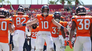 stuparker1's tweet image. Happy First Day of Traning Camp, everybody.  The best holiday of the year!