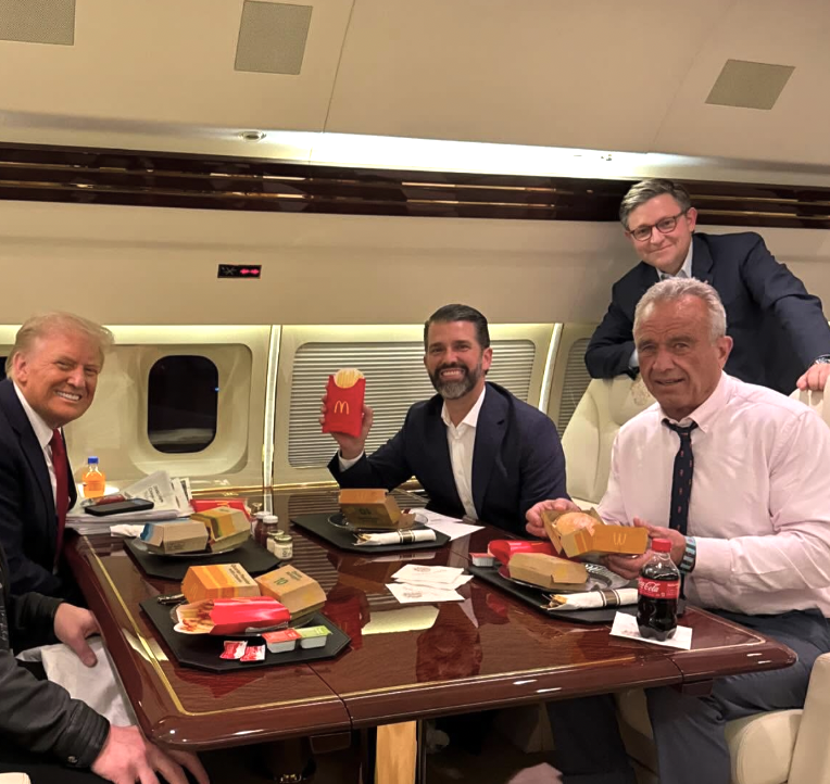 sailaunderscore's tweet image. It's called Make America Healthy Again.
Put it on the fucking bottle @CocaCola.