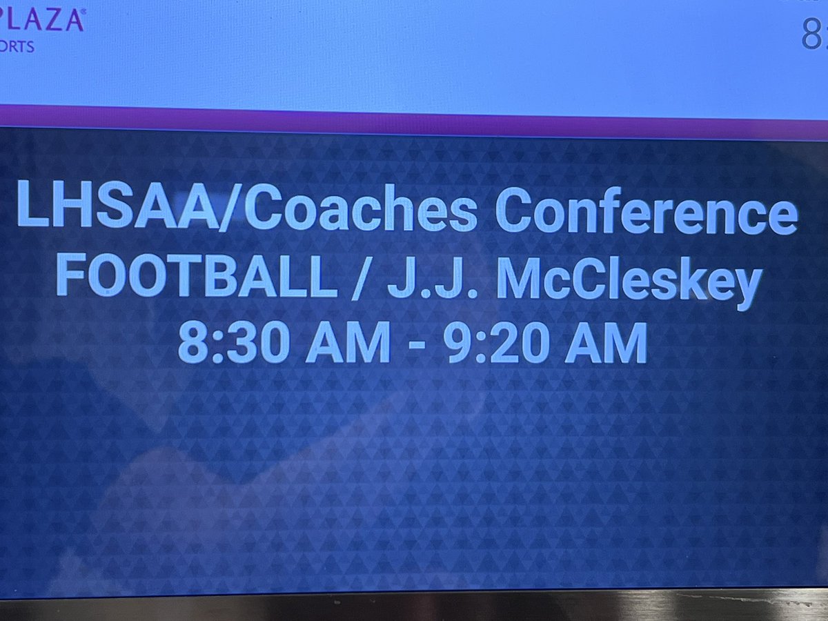 TheLHSCA's tweet image. Coach JJ McCleskey from Tulane BROUGHT the energy at 8:30 AM. He’s definitely a morning guy…
Stayed after to share more of his time and knowledge with some coaches.
Thank you Coach!! Definitely a different maker!