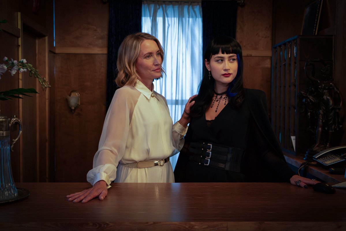 NightmareFierce's tweet image. Happy #HellMotel Tuesday!! We sure do have a lot of pieces to pick up during this week’s #BloodyBrunch!
Check-in is July 20th at 11:00 AM CST/ 12 PM EST. We’ll be sorting through @hellmotelseries S1 E7 on @Shudder.
clubhouse.com/invite/0dvupyy…