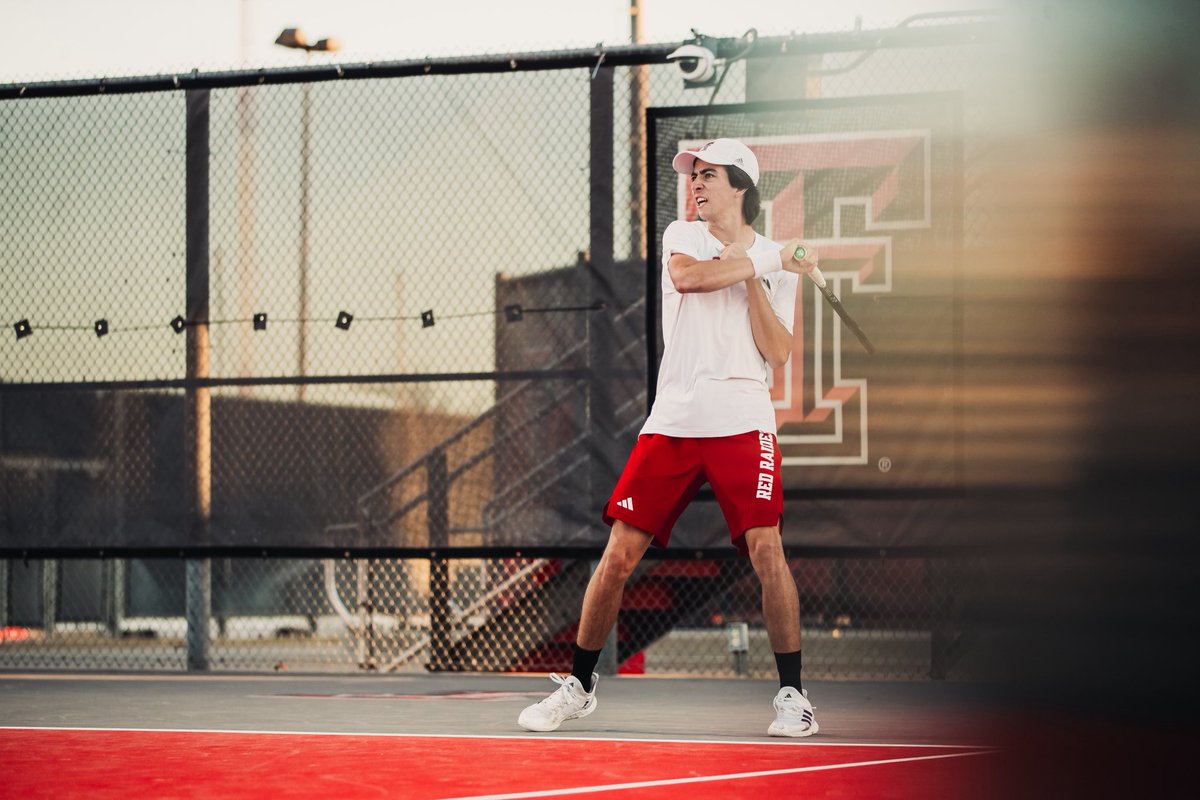 Shoutout to our guys for being named ITA Scholar-Athletes 🤓 

🔴 Piotr Pawlak
🔴 Takeyasu Sekiguchi
🔴 Ludovico Vaccari
🔴 Thiago Guglieri
🔴 Felipe Pagnacco 

#WreckEm