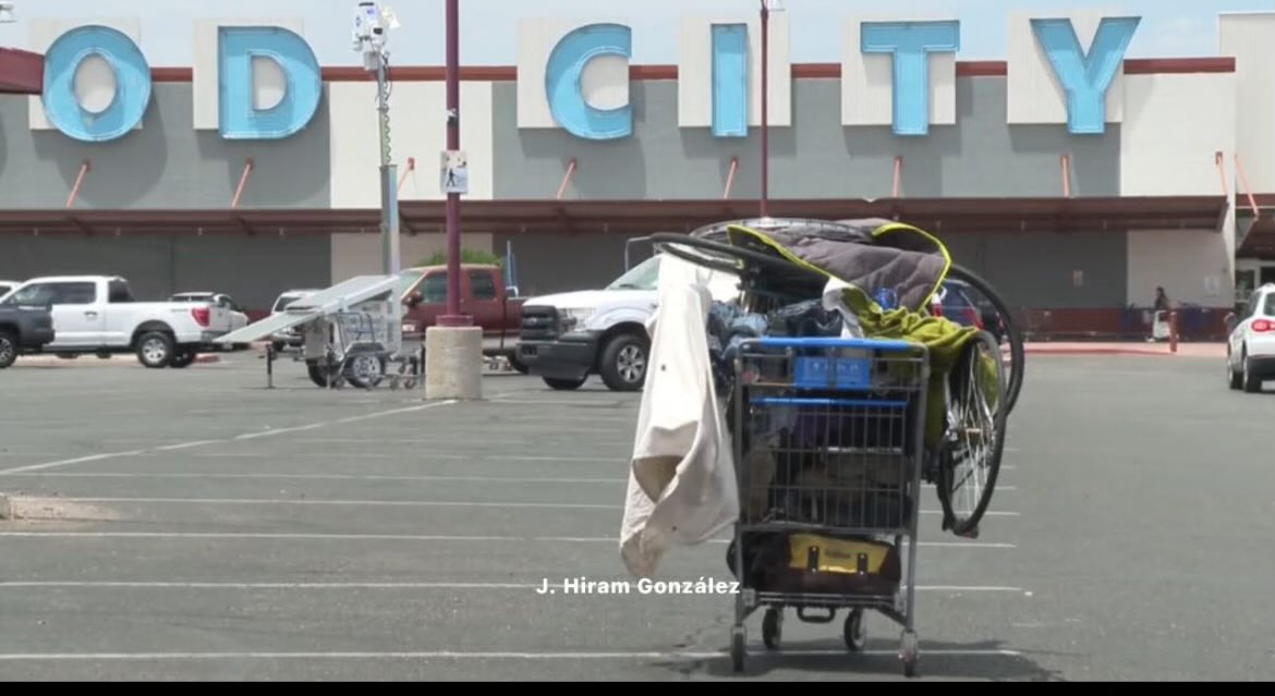 Thank you <a href="/HiramGonzalez29/">J. Hiram González</a> for reporting in this closure. We have seen over and over now that businesses are relocating away from high crime areas in Tucson, leaving communities even more vulnerable. facebook.com/share/p/15zfuS…