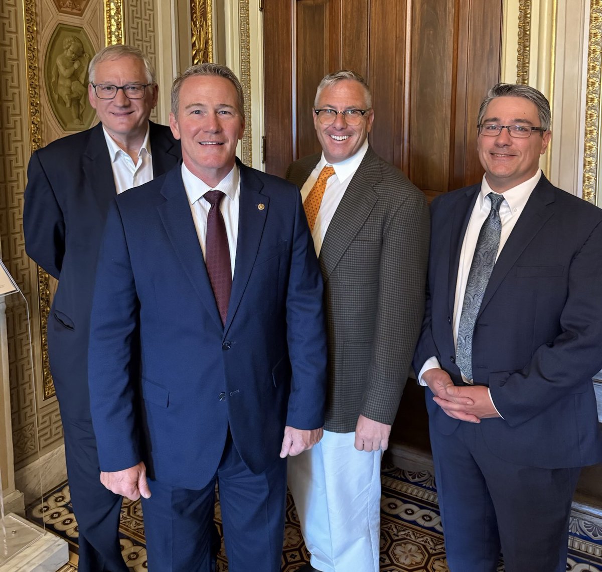 SenJonHusted's tweet image. Had a great discussion with @amppublicpower about providing Ohioans with reliable, affordable energy and holding China accountable for their abuses in the energy sector.
