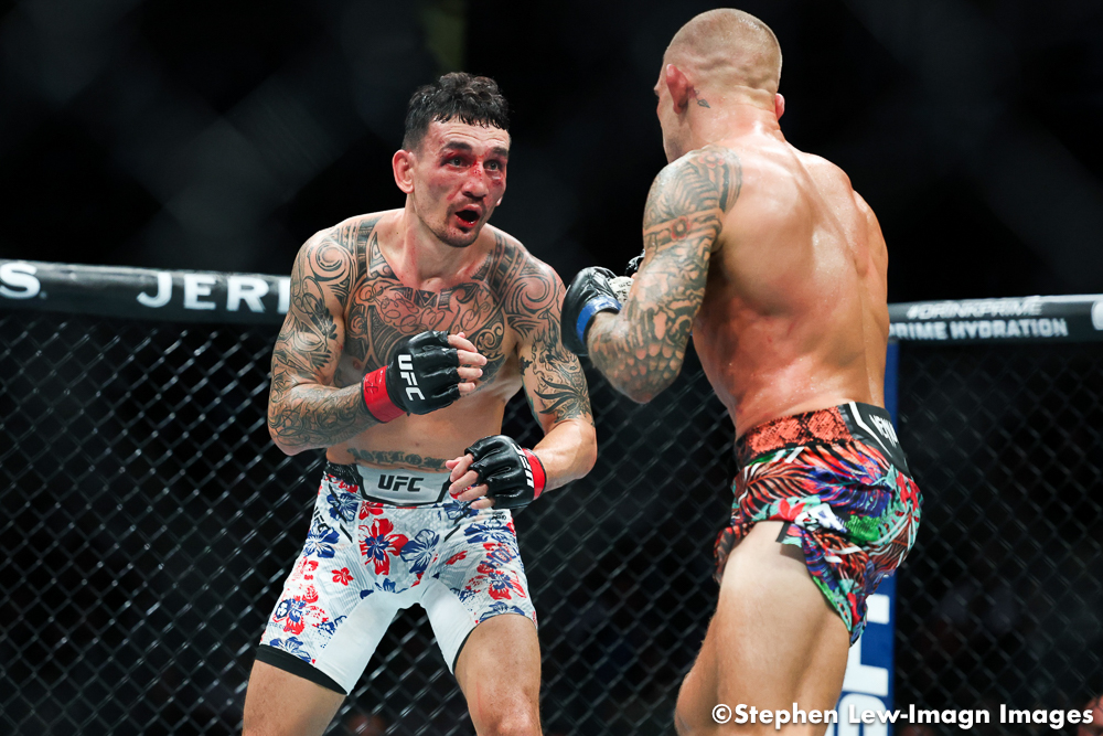 JohnMorgan_MMA's tweet image. Following his #UFC318 win, Max Holloway moves up one spot to No. 4 in the lightweight rankings. @BlessedMMA stays firm in pound-for-pound rankings at No. 11.
Also at lightweight, Dustin Poirier removed from list following retirement, allowing Joel Alvarez to return at No. 15.