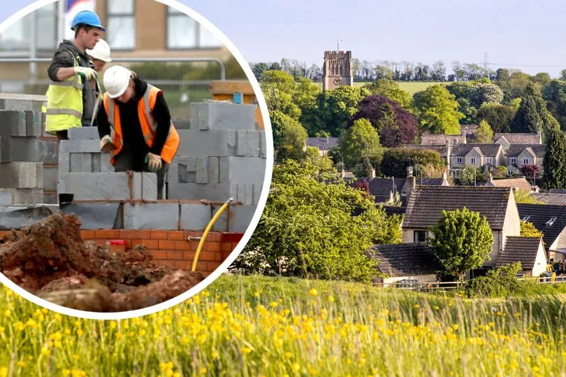 Housing targets in Cotswolds branded 'moronic' as developers eye greenfield sites

🧱gloucestershirelive.co.uk/news/cheltenha… 

#LDReporter #Gloucestershire