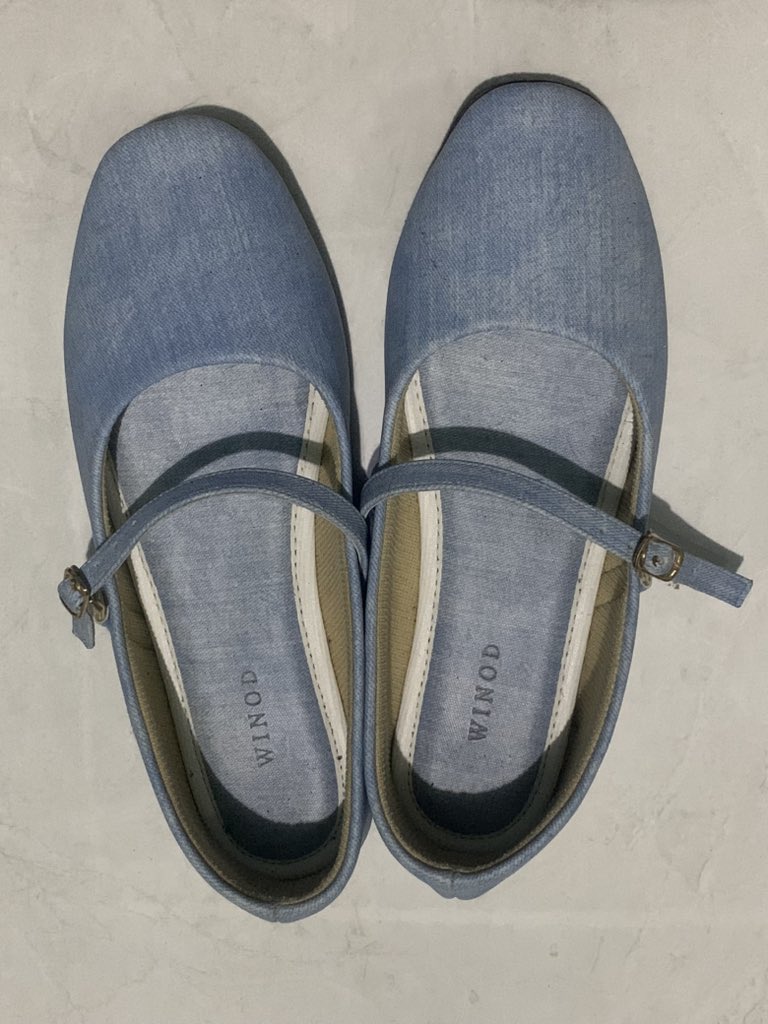 WTS flat shoes winod warna denim 45rb atau WTT ke flatshoes lain guyss tawarin dulu ajaa