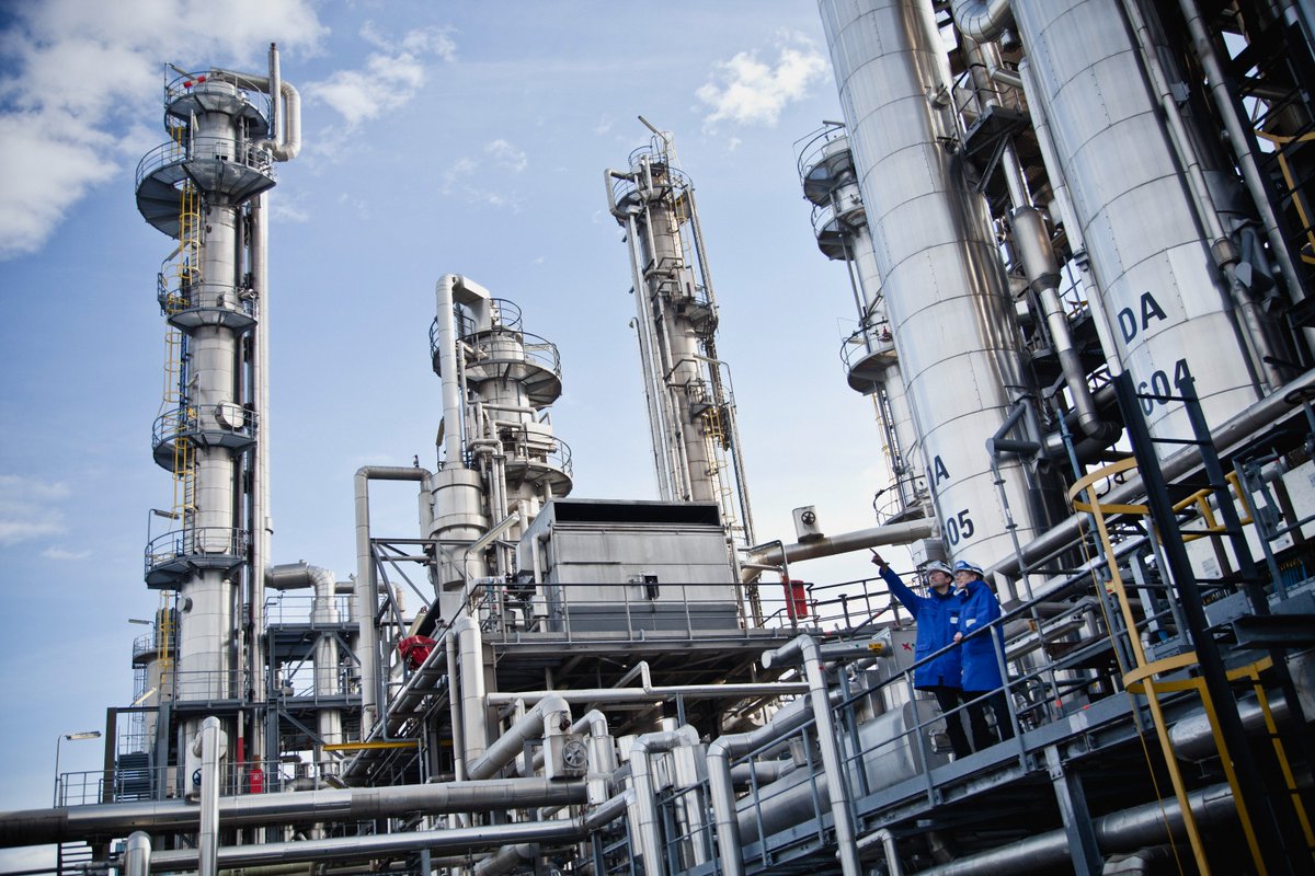 SasolSA's tweet image. Sasol Limited | Production And Sales Metrics And Trading Statement For The Year Ended 30 June 2025. Read more sasol.com/sasol-sens/pro…