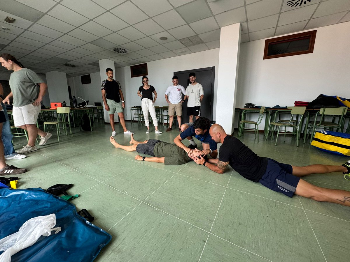 Escuela Nacional de Entrenamiento y Educación FER tweet media