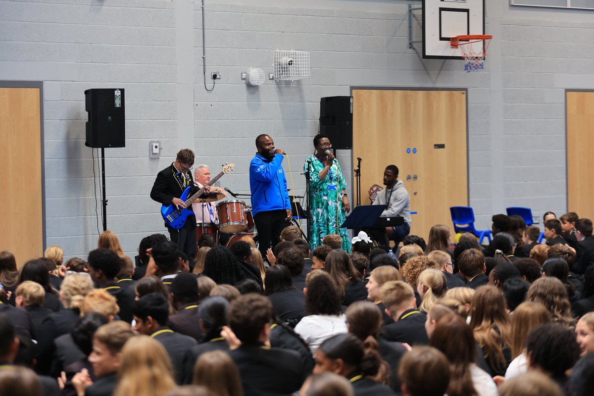 PutteridgeHSch's tweet image. What a fantastic way to wrap up the year with our end of year assembly!
Wishing all our students, staff, and families a joyful, restful, and well-deserved summer break! See you all again in September!
