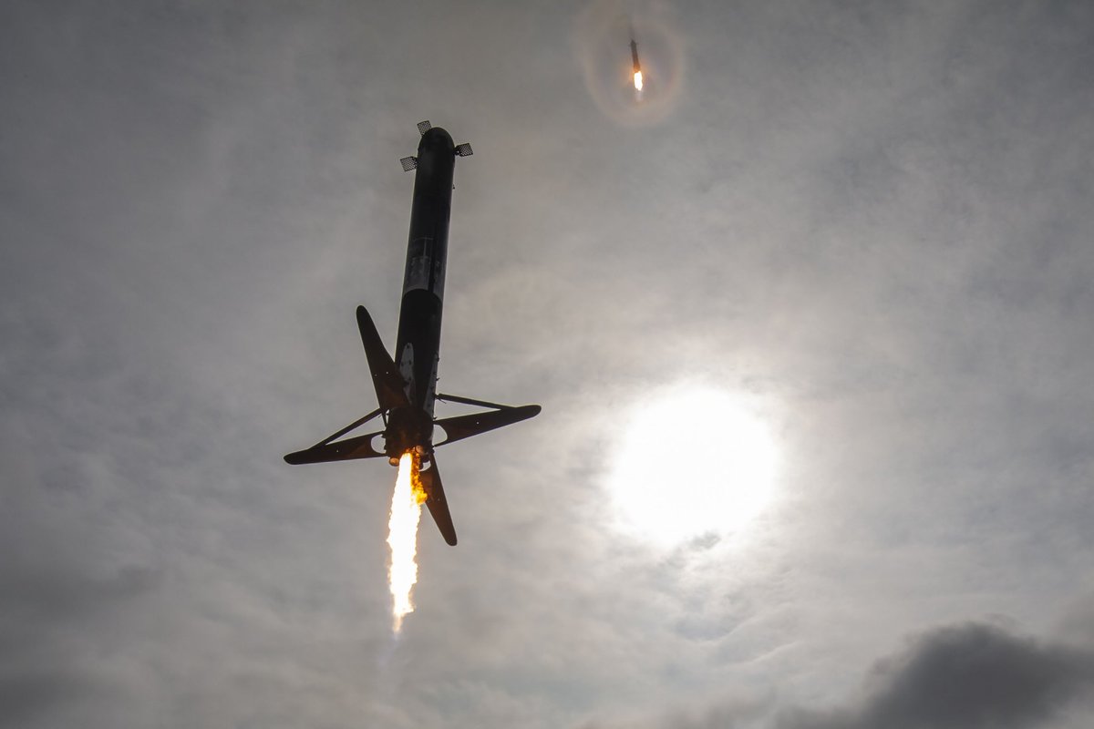 Starship_block2's tweet image. Eventually the Falcon family of rockets will be retired and we won't get to see it land again