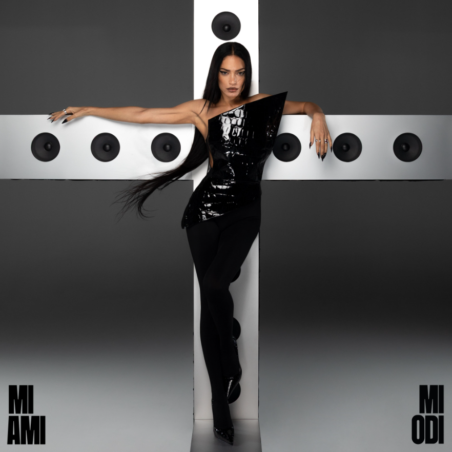 maniconio's tweet photo. 🚨 | È stato confermato che l'album MI AMI MI ODI di Elodie dal 25 luglio al 13 agosto!

Congratulazioni per questo traguardo! 👏🏼👏🏼👏🏼👏🏼 https://t.co/b6pjI5OlnG