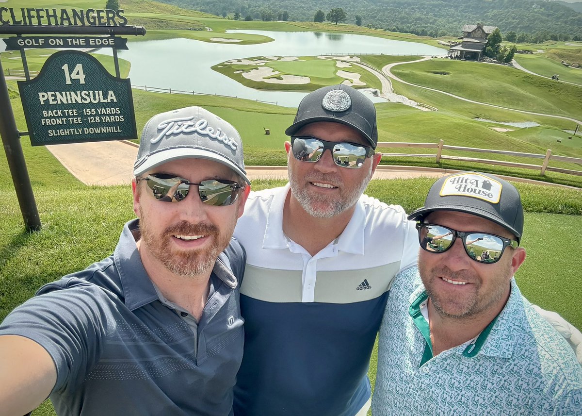 michaelmorgana7's tweet photo. @NUCLRGOLF It played way down with slope. Think I went PW https://t.co/Rp34ZjKh5X