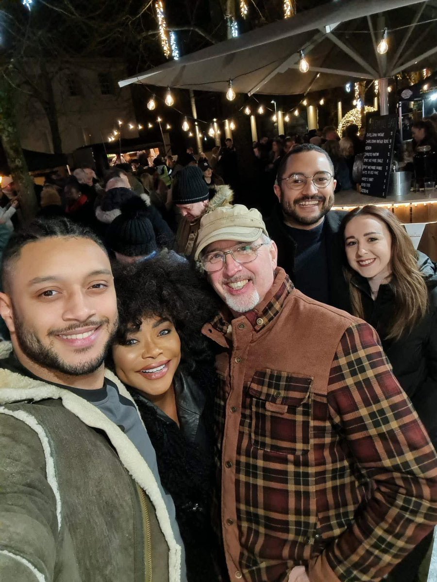 StephanieBLive's tweet image. Hubby, my Sons and Anomaa. 🥰