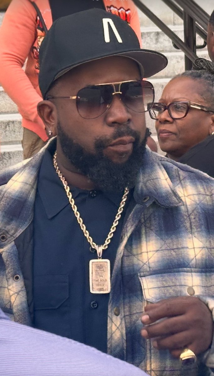 MrDennisByron's tweet image. Breaking: Fulton County judge Paige Whitaker has denied bond for defendant Crumbley citing that based on circumstances of the case, he poses a threat to the community. Rapper Big Boi asked that everyone pray for his family. Photo credit @MrDennisByron