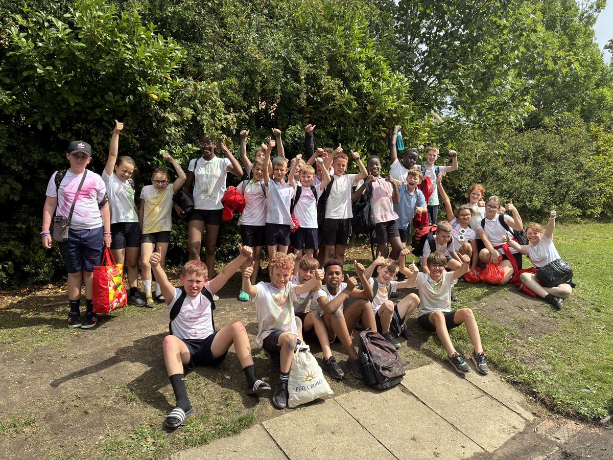 ctkrcps's tweet photo. Year 6 had a fabulous afternoon enjoying the colour run, another part of our end of year celebrations ❤️ https://t.co/BALKzl7TkW