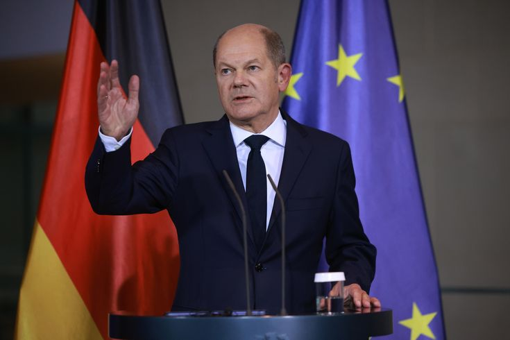 iamSaharEmami's tweet image. 🇩🇪 Strategist of progress or silent accomplice — voice of Europe or echo of the West?