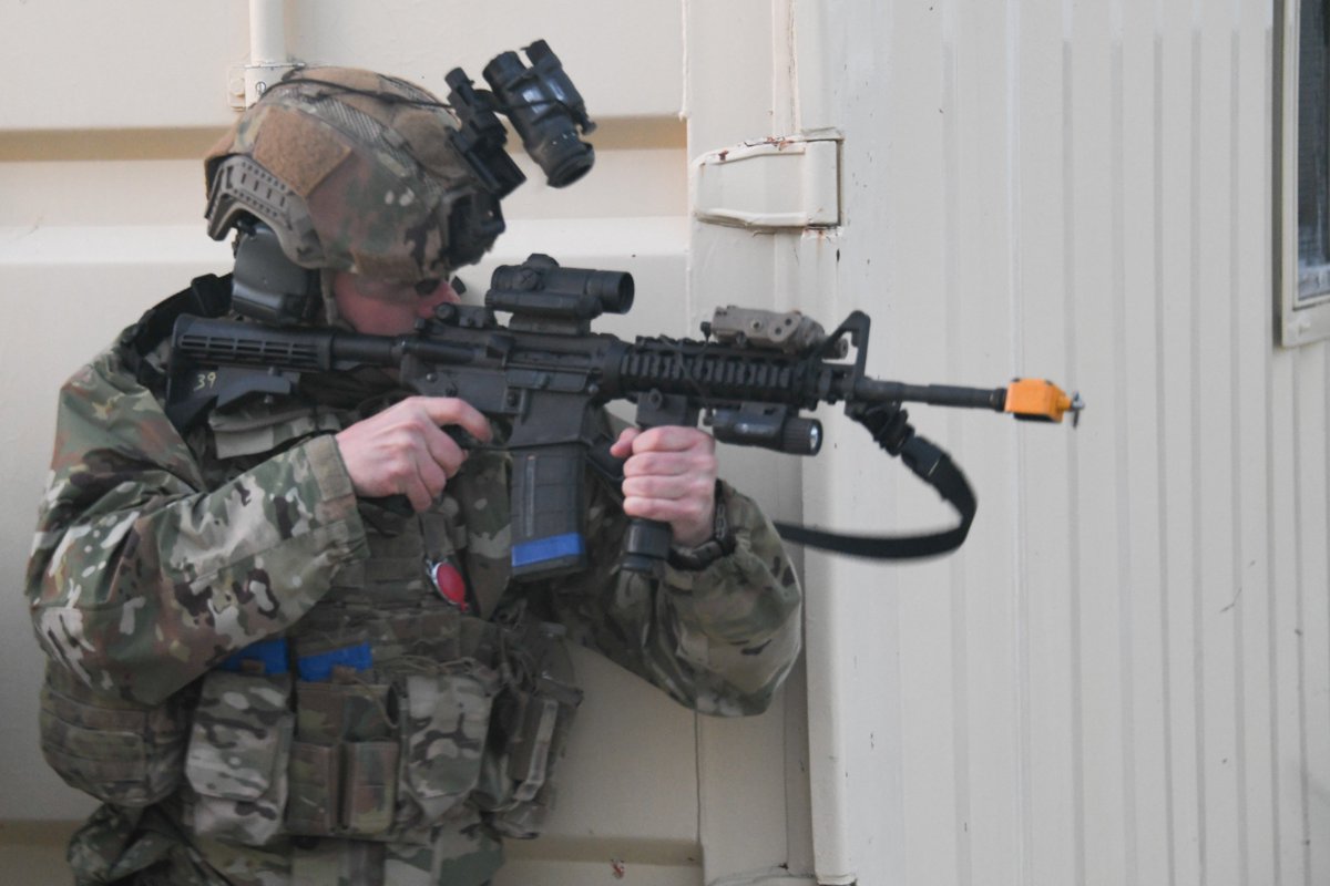 AirNatlGuard's tweet image. Airmen Show Heart
@KansasGuard Airmen simulated a combat deployment to the Indo-Pacific Region during Exercise Tinman.
The week-long exercise was part of an ongoing series to prepare Airmen for what combat deployments may look like in the future.
🔗ang.af.mil/Media/Article-…